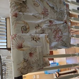 Cali king PB duvet set